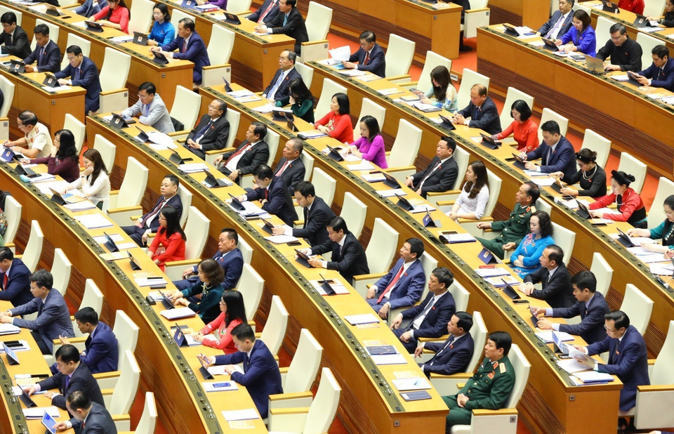 Các đại biểu Quốc hội tại phiên khai mạc Kỳ họp thứ ba, Quốc hội khóa XV. (Ảnh: Văn Điệp/TTXVN)