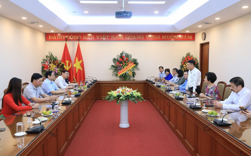 Đồng chí Nguyễn Đức Lợi, Ủy viên Trung ương Đảng, Bí thư Đảng ủy, Tổng Giám đốc TTXVN phát biểu. (Ảnh: Thành Đạt/TTXVN)