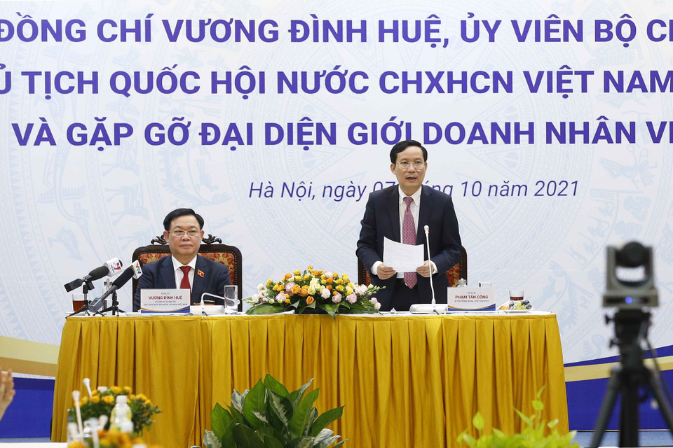 Chủ tịch Phòng Thương mại và Công nghiệp Việt Nam Phạm Tấn Công phát biểu. (Ảnh: Doãn Tấn/TTXVN)