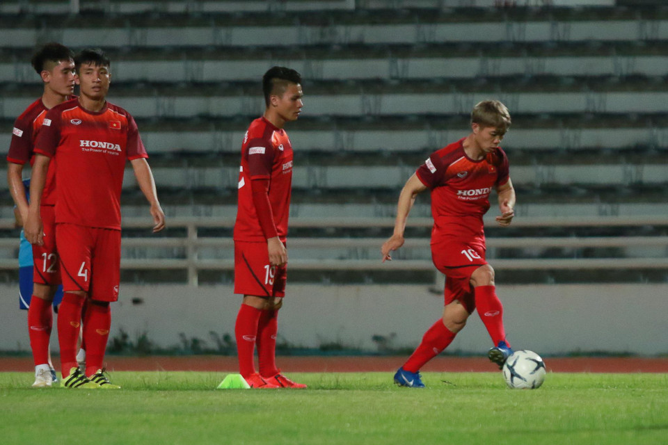 Ở cuộc đối đầu với Thái Lan, tuyển Việt Nam nhiều khả năng vẫn sẽ giữ nguyên lối chơi đã được định hình khoảng 2 năm trở lại đây với sơ đồ 3-4-3. (Ảnh: Nguyên An/Vietnam+)