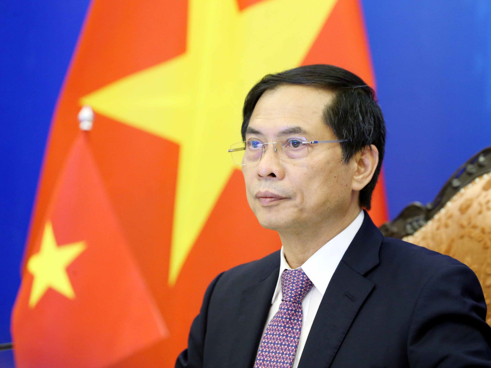 Hình ảnh Bộ trưởng Bộ Ngoại giao Bùi Thanh Sơn dự Hội nghị Hợp tác Mekong-Nhật Bản lần thứ 14 theo hình thức trực tuyến. (Ảnh: Phạm Kiên/TTXVN)