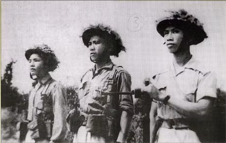 Sau chiến thắng Ấp Bắc, ngày 25/3/1963, Trung ương Cục miền Nam quyết định phát động phong trào 'Thi đua Ấp Bắc, giết giặc lập công' trong toàn Đảng, toàn quân và toàn dân ta ở miền Nam. (Ảnh: Tư liệu/TTXVN phát)