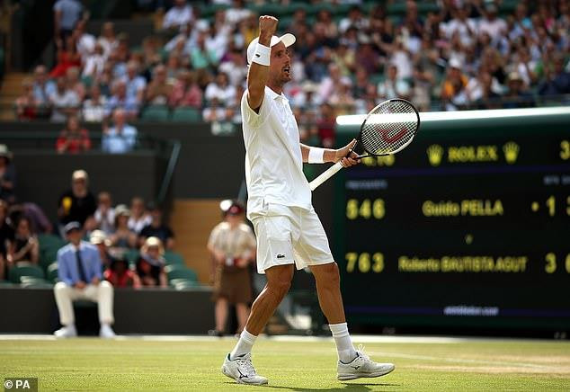 Tại bán kết Wimbledon, đối thủ của nhà đương kim vô địch sẽ là Roberto Bautista Agut.