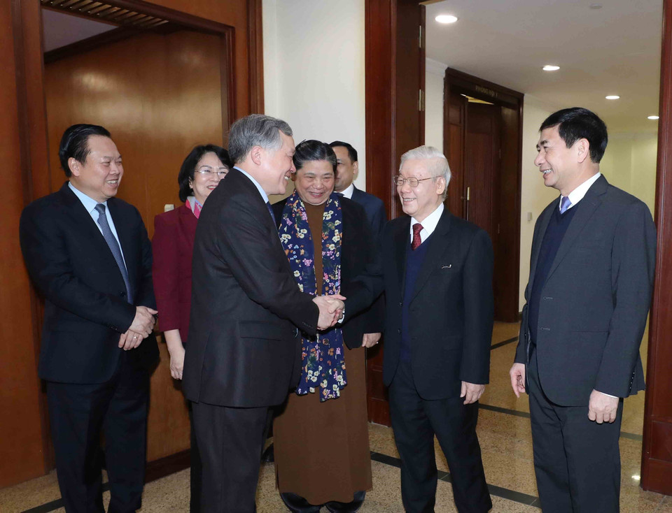 Tổng Bí thư, Chủ tịch nước Nguyễn Phú Trọng với các đại biểu dự bế mạc Hội nghị. (Ảnh: Phương Hoa/TTXVN)