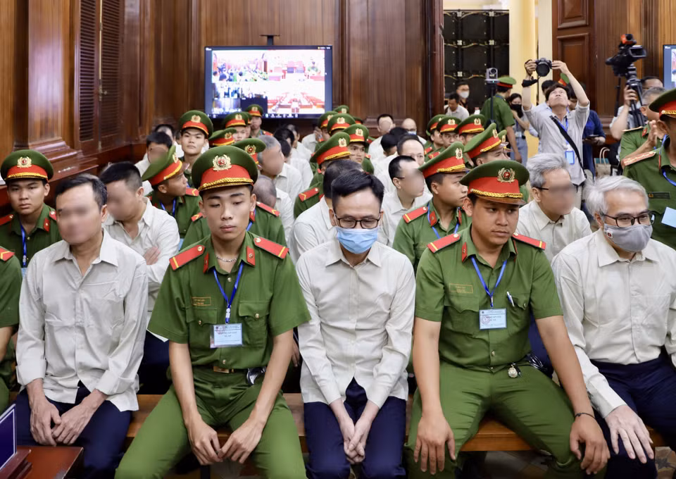 Các bị cáo tại phiên tòa. (Ảnh: Hồng Giang/TTXVN)