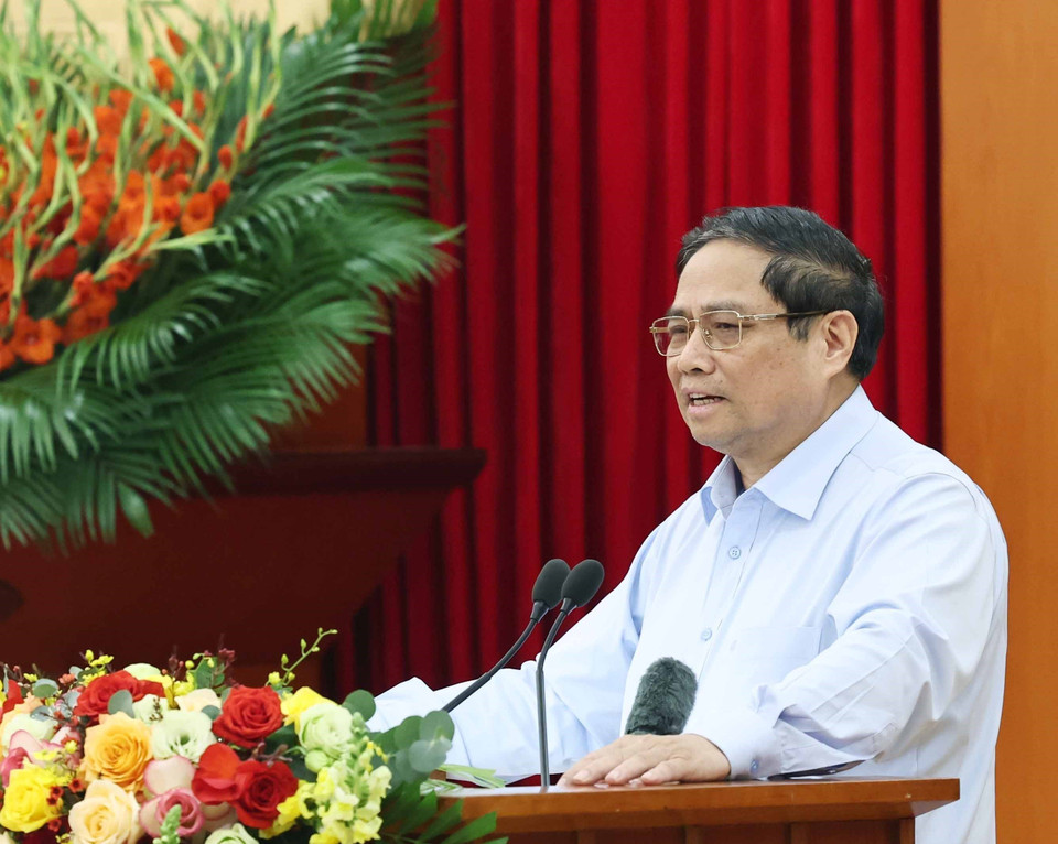 Ủy viên Bộ Chính trị, Thủ tướng Chính phủ Phạm Minh Chính, Trưởng Tiểu ban Kinh tế-Xã hội Đại hội XIV của Đảng, phát biểu. (Ảnh: Thống Nhất/TTXVN)