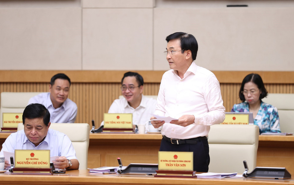 Bộ trưởng, Chủ nhiệm Văn phòng Chính phủ Trần Văn Sơn phát biểu. (Ảnh: Dương Giang/TTXVN)