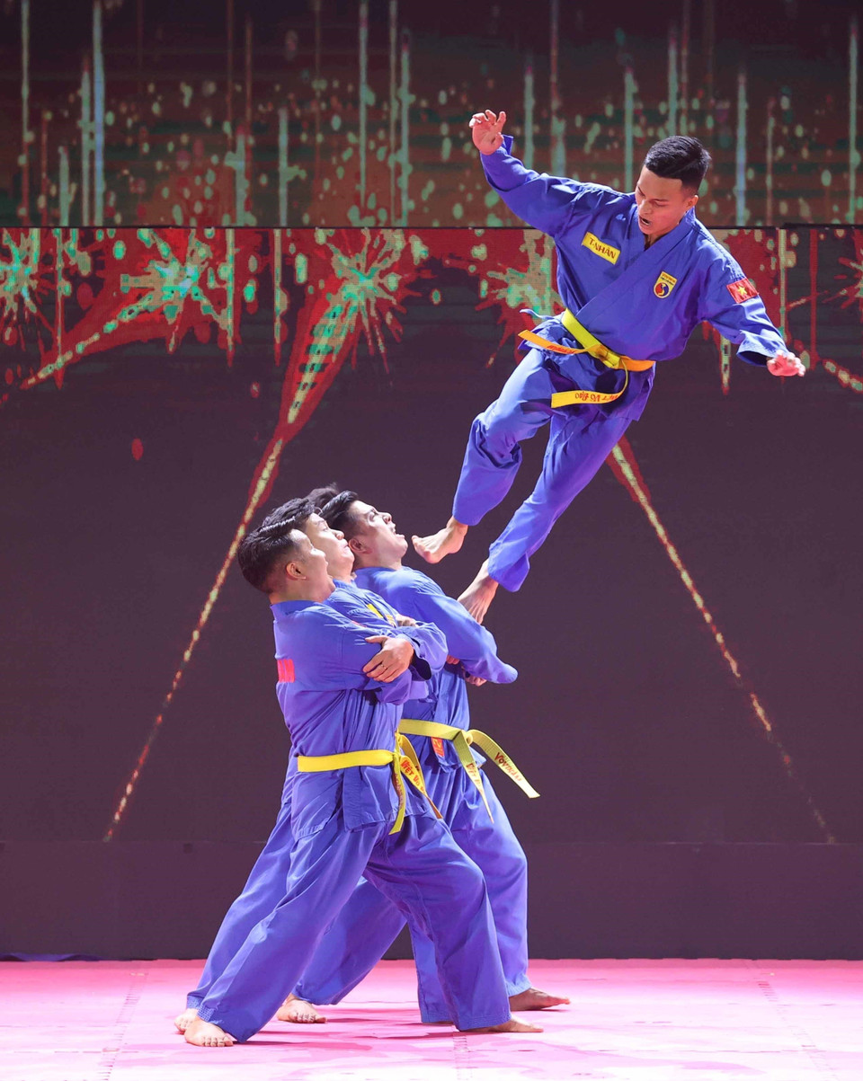 Môn sinh Vovinam biểu diễn tại lễ kỷ niệm 85 năm thành lập Vovinam Việt võ đạo. (Ảnh: Thống Nhất/TTXVN)