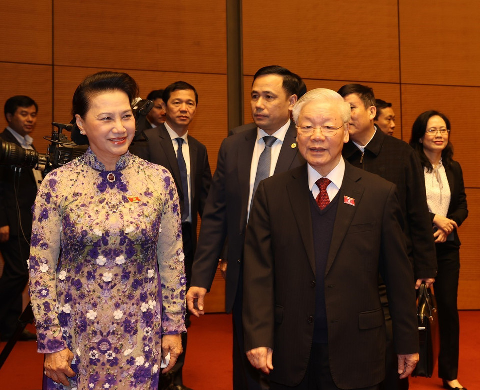 Tổng Bí thư, Chủ tịch nước Nguyễn Phú Trọng và Chủ tịch Quốc hội Nguyễn Thị Kim Ngân dự khai mạc Kỳ họp thứ 11, Quốc hội khóa XIV. (Ảnh: Trí Dũng/TTXVN) 