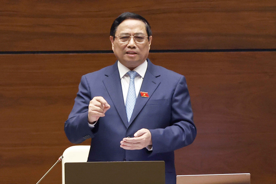 Thủ tướng Chính phủ Phạm Minh Chính trả lời chất vấn. (Ảnh: Doãn Tấn/TTXVN)