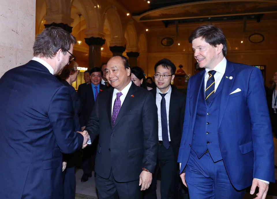 Thủ tướng Nguyễn Xuân Phúc hội kiến Chủ tịch Quốc hội Thụy Điển Andreas Norlén sáng 28/5. (Ảnh: Thống Nhất/TTXVN)