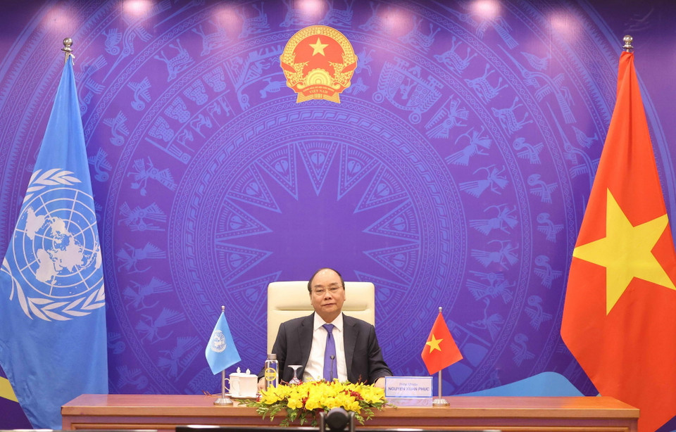 Thủ tướng Chính phủ Nguyễn Xuân Phúc phát biểu tại điểm cầu Hà Nội. (Ảnh: Thống Nhất/TTXVN)