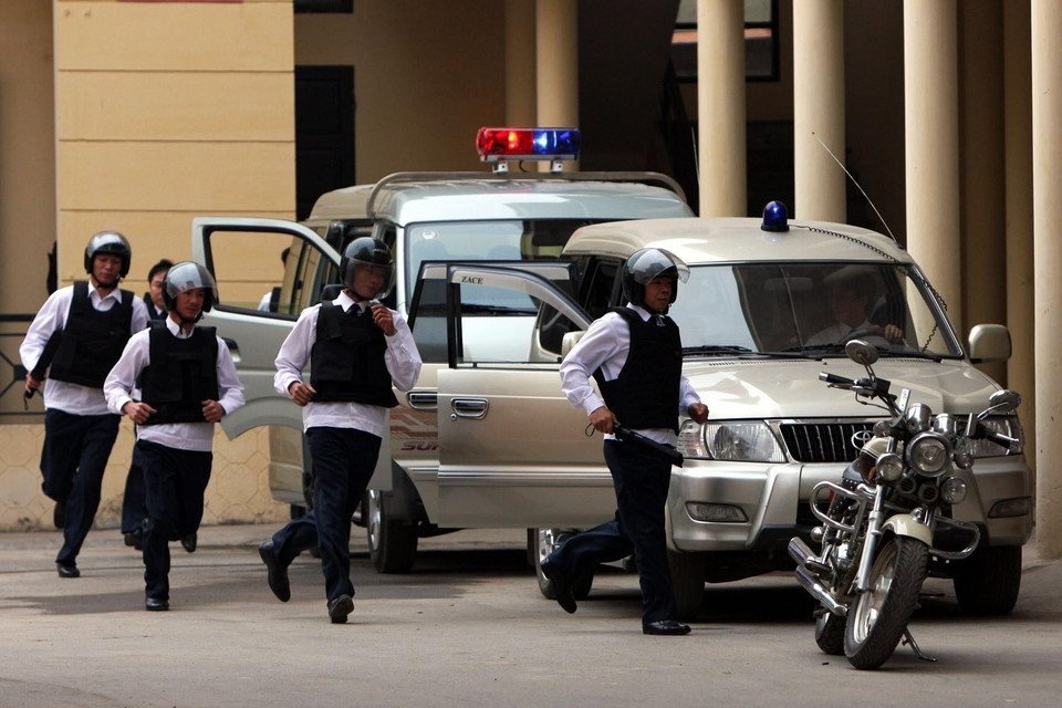 Lực lượng đặc nhiệm phòng chống tội phạm ma túy (Bộ Tư lệnh Cảnh sát biển) tổ chức trinh sát, phối hợp với các lực lượng triệt phá hàng chục vụ án về ma túy, bắt giữ nhiều đối tượng với nhiều tang vật. (Ảnh: Trọng Đức/TTXVN)