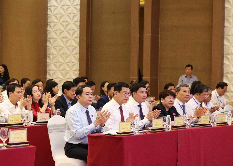 Chủ tịch Quốc hội Trần Thanh Mẫn và các biểu tham dự hội nghị. (Ảnh: Thống Nhất/TTXVN)