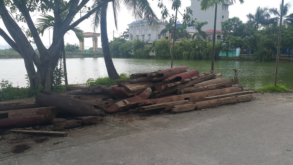 Phương án 3 là vẫn cho tồn tại công trình, không dùng cấu kiện cũ mà đưa về Bảo tàng Hà Nội trưng bày. (Ảnh: Đinh Thuận/TTXVN)