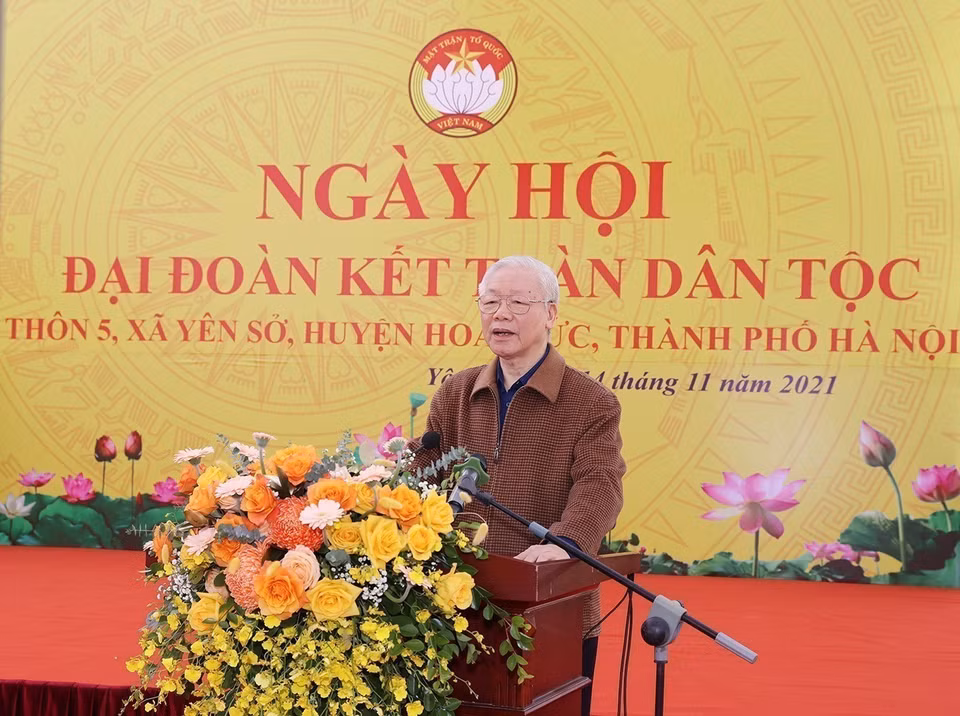 Tổng Bí thư Nguyễn Phú Trọng dự và phát biểu tại Ngày hội Đại đoàn kết toàn dân tộc ở thôn 5, xã Yên Sở, huyện Hoài Đức, thành phố Hà Nội, ngày 14/11/2021. (Ảnh: Trí Dũng/TTXVN)