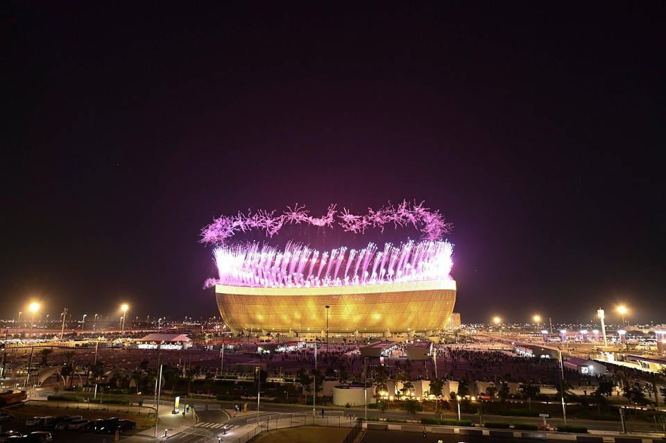 Màn pháo hoa rực rỡ trong lễ khai mạc Asian Cup 2023. (Ảnh: THX/TTXVN)