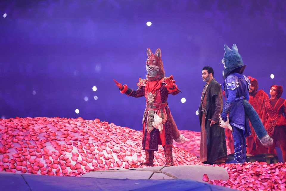 Hai nhân vật chính Kelileh &amp; Demnel và cuộc trò chuyện bằng tiếng hát. (Ảnh: THX/TTXVN)