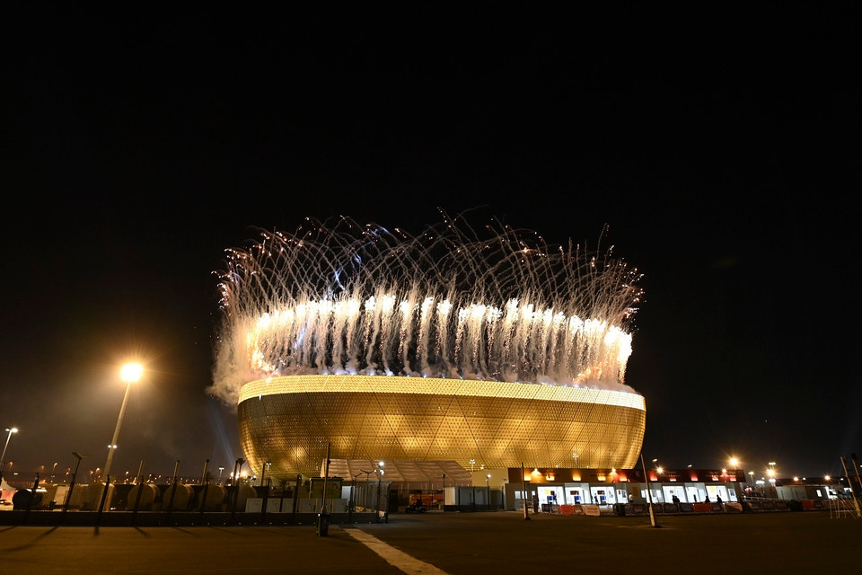 Màn pháo hoa rực rỡ trong lễ khai mạc Asian Cup 2023. (Ảnh: THX/TTXVN)