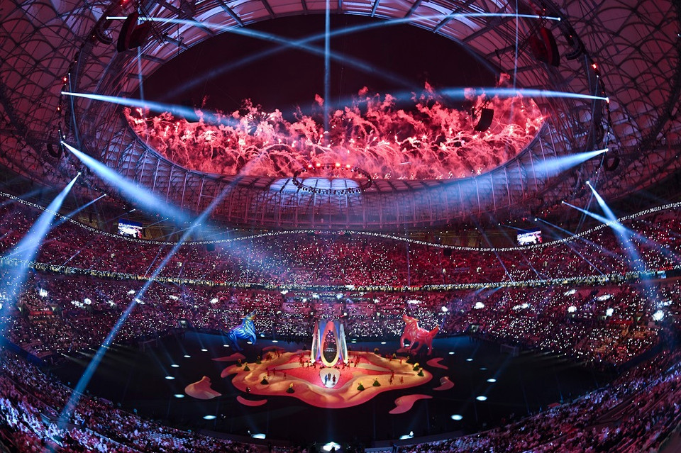 Sân Lusail lung linh ánh sáng trong lễ khai mạc Asian Cup 2023.(Ảnh: THX/TTXVN)