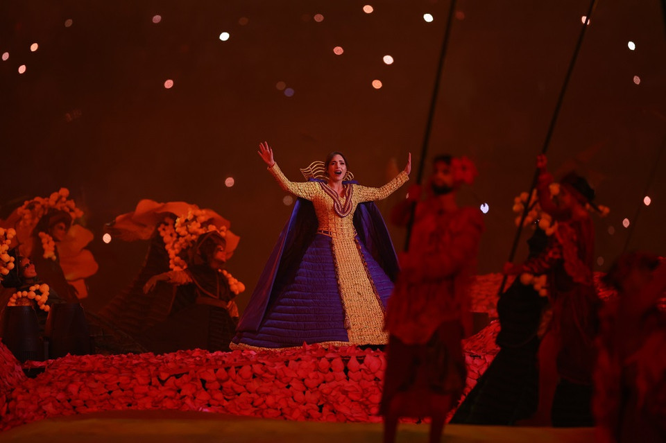 Một tiết mục biểu diễn nghệ thuật trong lễ khai mạc Asian Cup 2023. (Ảnh: THX/TTXVN)