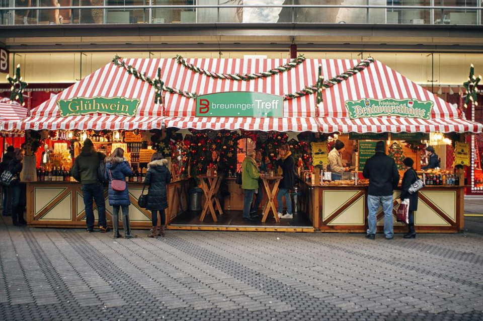 Đây là phiên chợ cổ nhất châu Âu khi đã tồn tại từ năm 1628. (Ảnh: Hoàng Quang Thái/Vietnam+)