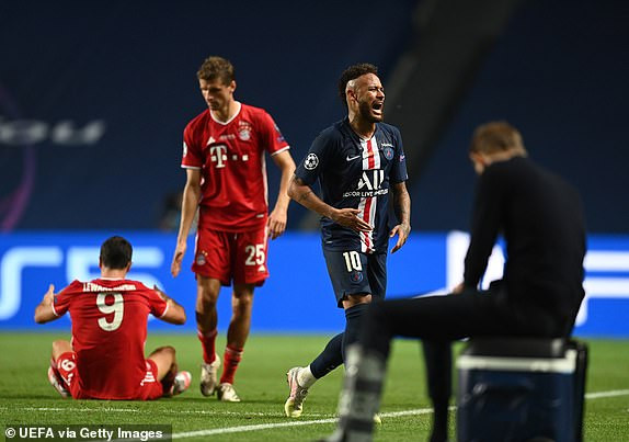 ...khiến đội nhà không có nhiều cơ hội khi mà tất cả được kỳ vọng ở chân sút người Brazil này. (Nguồn: Getty Images)