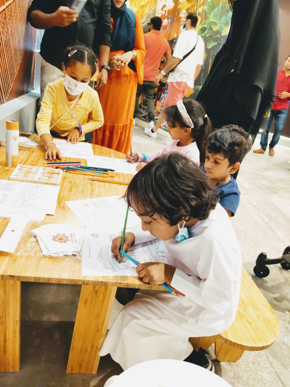 Hình ảnh Hội An lung linh và sinh động qua góc nhìn của bạn bè quốc tế, đặc biệt là những bức tranh đầy màu sắc đến từ các du khách nhí (Nguồn: Vietnam+)