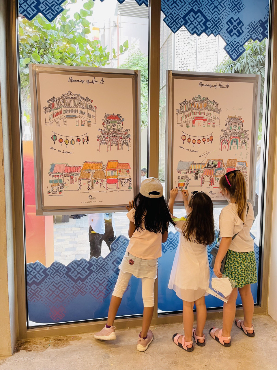 Hình ảnh Hội An lung linh và sinh động qua góc nhìn của bạn bè quốc tế, đặc biệt là những bức tranh đầy màu sắc đến từ các du khách nhí (Nguồn: Vietnam+)