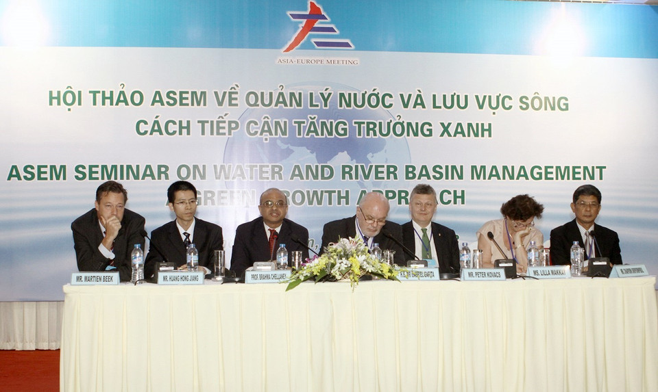 Hội thảo ASEM về quản lý nước và lưu vực sông với chủ đề Cách tiếp cận xanh, ngày 21-22/3/2013, tại Cần Thơ. (Ảnh: Duy Khương/TTXVN)