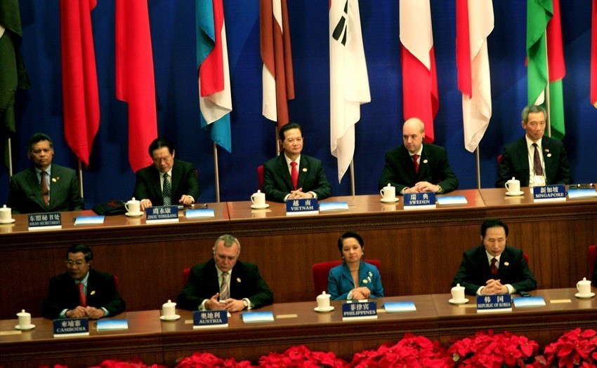 Thủ tướng Nguyễn Tấn Dũng dự Lễ khai mạc Hội nghị cấp cao Á-Âu lần thứ 7 (ASEM 7) tại Bắc Kinh (Trung Quốc), ngày 24/10/2008. (Ảnh: Đức Tám/TTXVN)