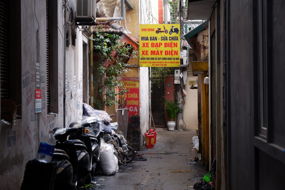 Con ngách đã được thành lập điểm chữa cháy công cộng cách ngôi nhà xảy ra cháy. (Ảnh: Minh Hiếu/Vietnam+)