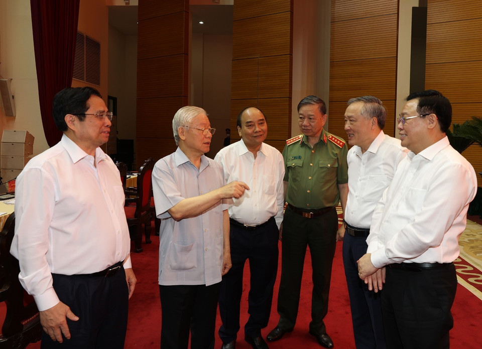 Tổng Bí thư Nguyễn Phú Trọng, các lãnh đạo Đảng, Nhà nước và các đại biểu dự hội nghị. (Ảnh: Trí Dũng/TTXVN)