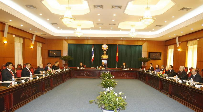 Chủ tịch Quốc hội Nguyễn Phú Trọng hội đàm với Chủ tịch Quốc hội Thái Lan Chai Chidchob thăm hữu nghị chính thức Việt Nam từ ngày 21-22/7/2009. (Ảnh: Trí Dũng/TTXVN)