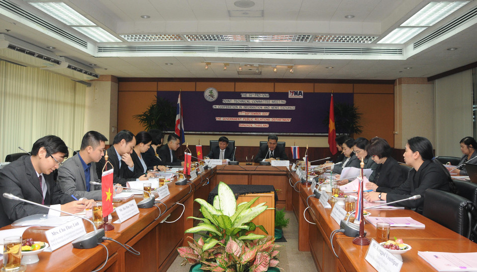 Cuộc họp Ủy ban kỹ thuật hỗn hợp lần thứ 14 giữa Thông tấn xã Việt Nam và Cục Quan hệ công chúng Thái Lan, ngày 27/9/2017, tại Bangkok (Thái Lan). (Ảnh: TTXVN)