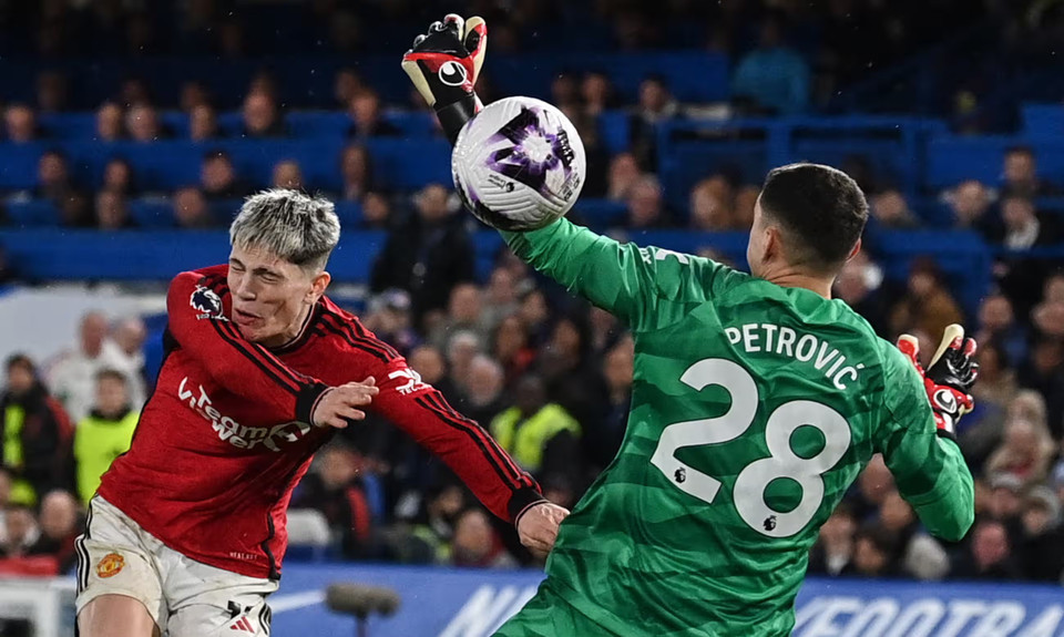 Manchester United thậm chí còn dẫn ngược 3-2 ở phút 67 nhờ công Garnacho. (Nguồn: Getty Images)