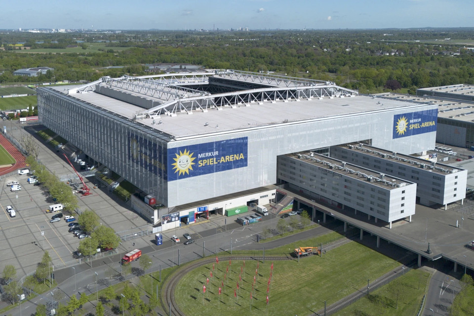 Dusseldorf Arena là sân nhà của CLB Fortuna Dusseldorf có sức chứa 47.000 người. (Nguồn: AP)