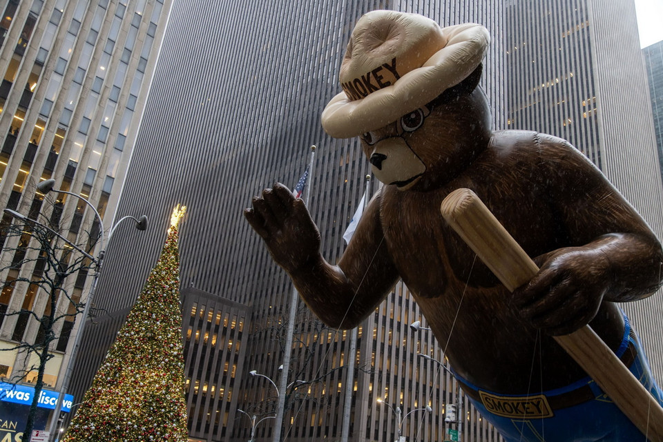 Bóng bay khổng lồ tại Lễ diễu hành Macy's dịp lễ Tạ ơn, ở New York, Mỹ, ngày 28/11/2024. (Ảnh: THX/TTXVN)