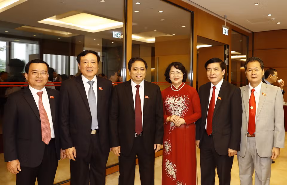 Các đại biểu Quốc hội tham dự phiên khai mạc. (Ảnh: Thống Nhất/TTXVN)