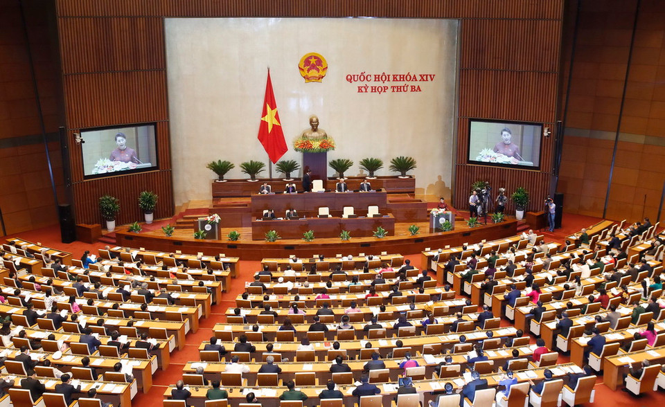  Lễ khai mạc Kỳ họp thứ ba, Quốc hội khoá XIV được tổ chức trọng thể tại Nhà Quốc hội ở Thủ đô Hà Nội. (Ảnh: Văn Điệp/TTXVN)