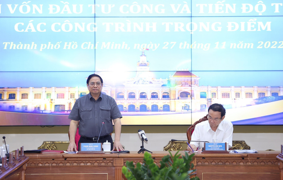 Thủ tướng Phạm Minh Chính phát biểu tại buổi làm việc với lãnh đạo chủ chốt Thành phố Hồ Chí Minh. (Ảnh: Dương Giang/TTXVN)