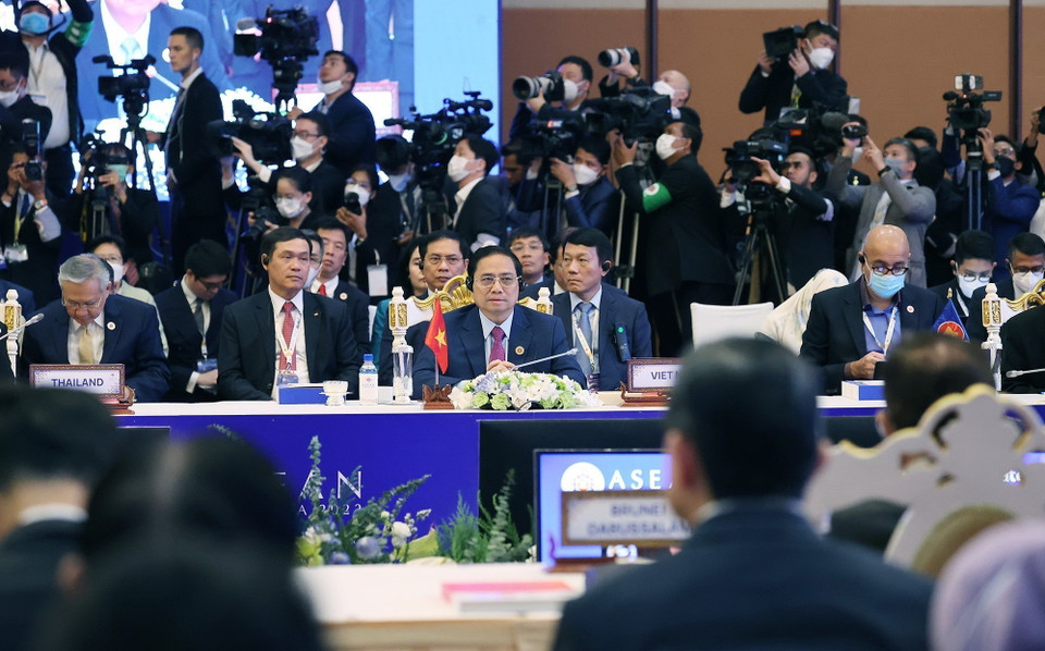 Thủ tướng Phạm Minh Chính dự Hội nghị Cấp cao ASEAN +3 lần thứ 25. (Ảnh: Dương Giang/TTXVN)