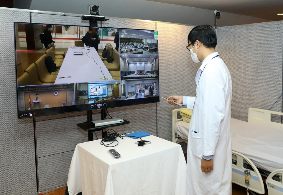 Phòng thường trực chỉ huy của Bộ Y tế phục vụ Đại hội lần thứ XIII của Đảng tại Trung tâm Hội nghị Quốc gia. (Ảnh: TTXVN)