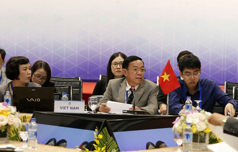 Đại diện Đoàn Việt Nam phát biểu tại cuộc họp. (Ảnh: TTXVN)