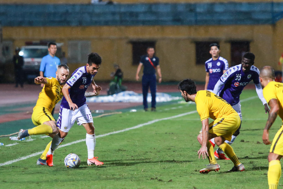 Chơi trên sân nhà Hàng Đẫy, Hà Nội FC nhập cuộc chủ động và chơi tốt trước Ceres Negros ở trận bán kết lượt về AFC Cup 2019 khu vực Đông Nam Á. (Ảnh: Nguyên An/Vietnam+)
