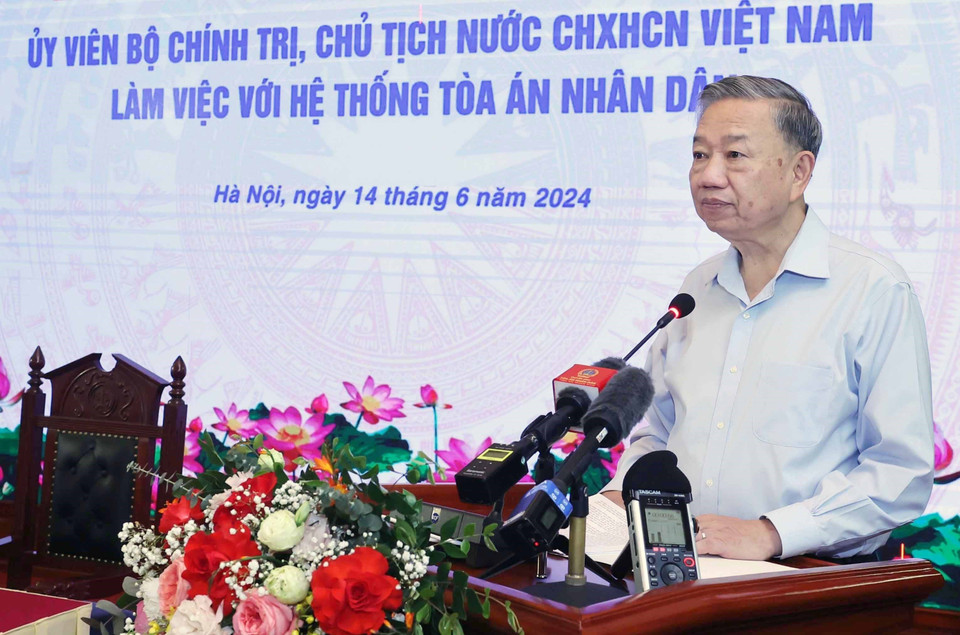 Chủ tịch nước Tô Lâm phát biểu kết luận buổi làm việc. (Ảnh: Nhan Sáng/TTXVN)