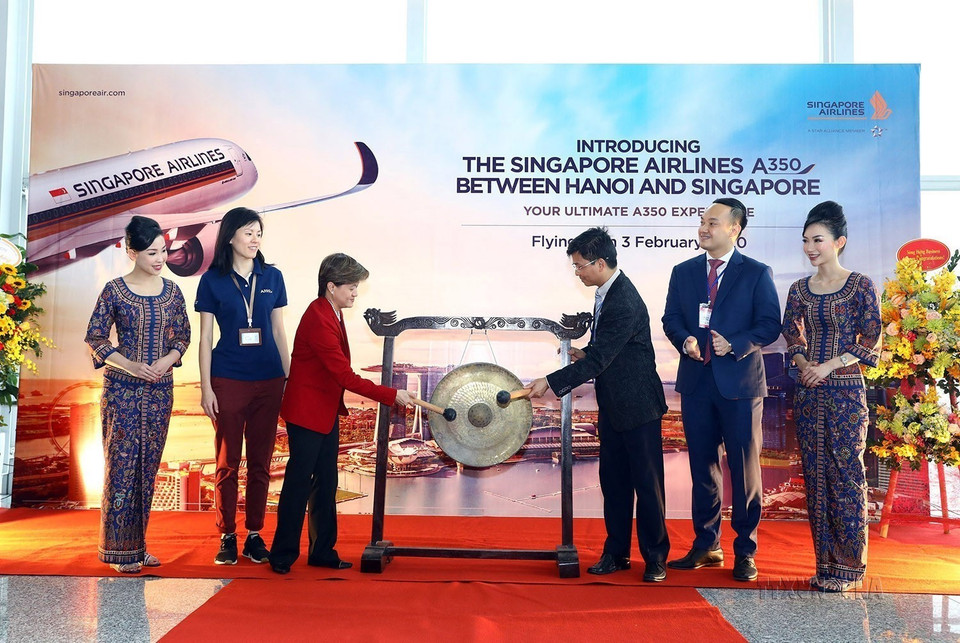 Ngày 3/2/2020, tại sân bay quốc tế Nội Bài (Hà Nội), Hãng hàng không Singapore Airline đưa vào khai thác máy bay A350-900MH cho đường bay Nội Bài-Changi (Singapore). (Ảnh: Huy Hùng/TTXVN)