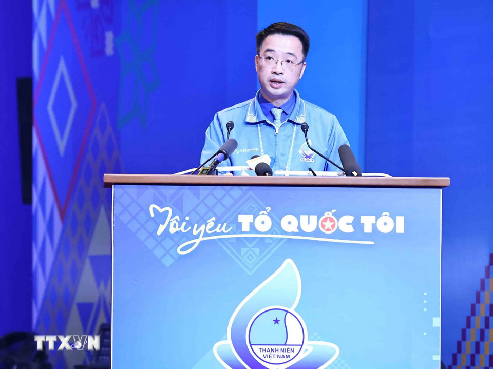 Ông Nguyễn Tường Lâm, Bí thư Trung ương Đoàn, Phó Chủ tịch Trung ương Hội Liên hiệp Thanh niên Việt Nam khóa 8 phát biểu. (Ảnh: Minh Đức/TTXVN)
