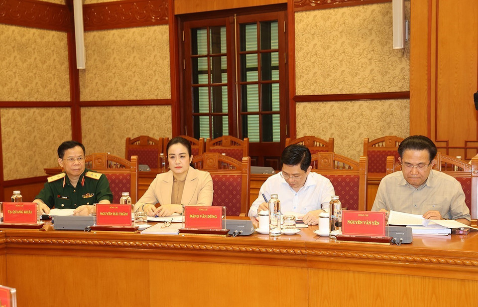 Các thành viên Ban Chỉ đạo Trung ương về phòng, chống tham nhũng, tiêu cực và đại biểu dự cuộc họp. (Ảnh: Trí Dũng/TTXVN)