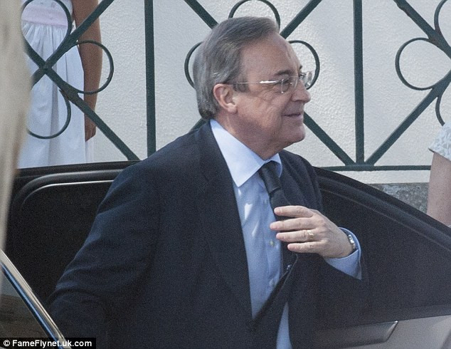 Chủ tịch Real Madrid Florentino Perez cũng đến dự ngày vui.